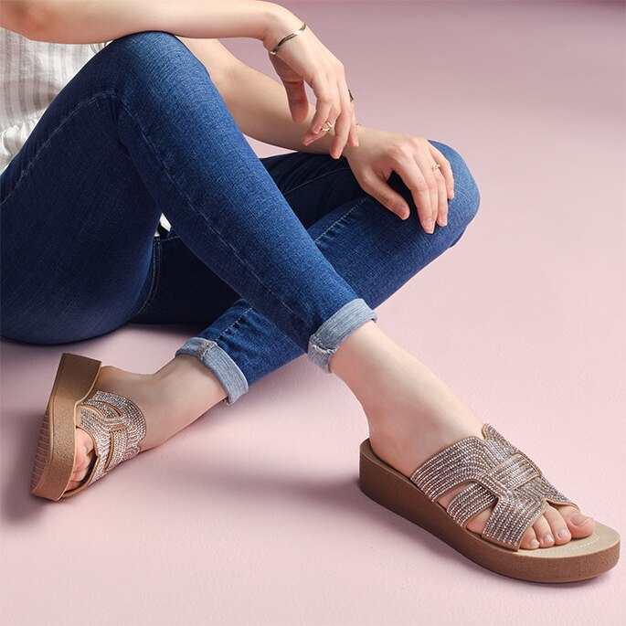 Calzado confort para mujer. Pulsa aquí para ver variedad.