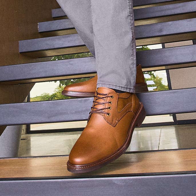 Zapatos de vestir. Pulsa aquí para ver productos.