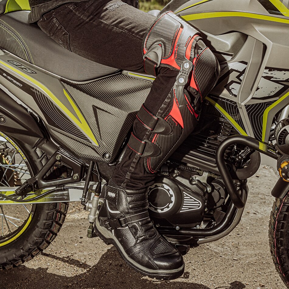 Botas para motociclista. Pulsa aquí para estrenar tu par.