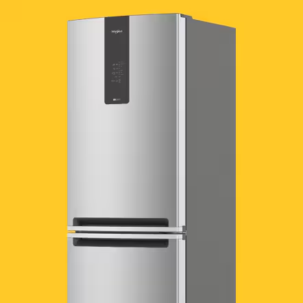 Refrigerador tipo bottom mount marca Whirlpool. Color gris acero, panel del control exterior, congelador en la parte inferior. Pulsa aquí para ver más.