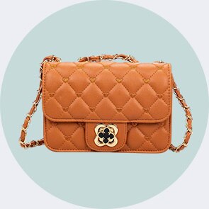 Bolsas y mochilas 18 Forever. Pulsa aquí para elegir.