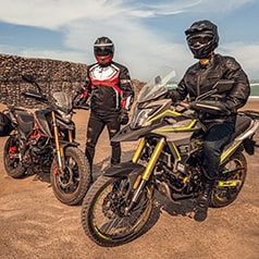 Pulsa aquí para encontrar motos doble propósito.