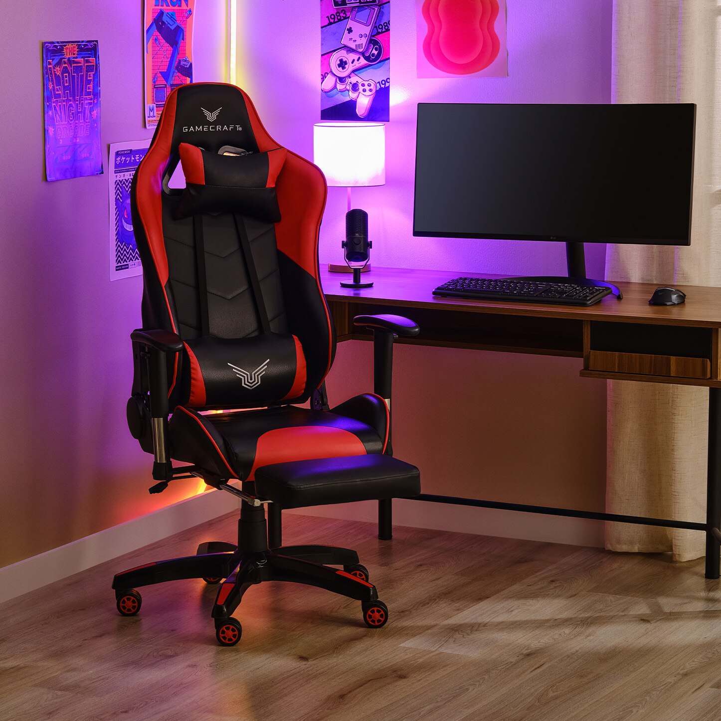 Sillas y escritorios. Pulsa aquí para ver productos.