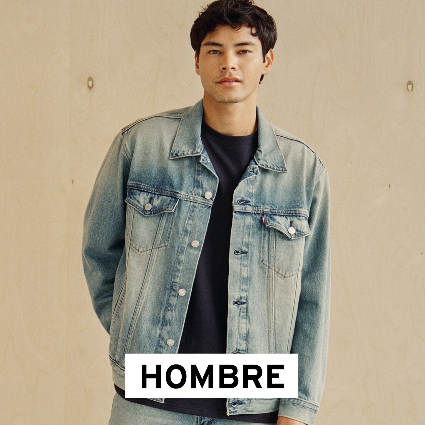 Pulsa aquí para ver ropa Levi's para hombre.