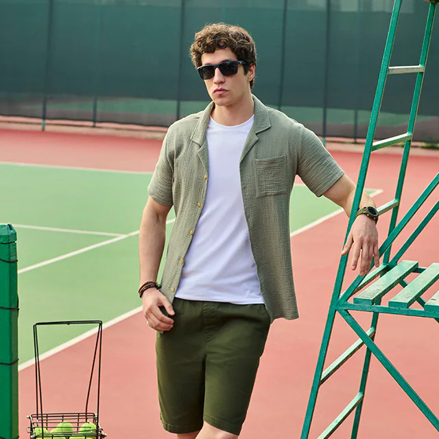 Básicos. Pulsa aquí para encontrar las prendas esenciales.