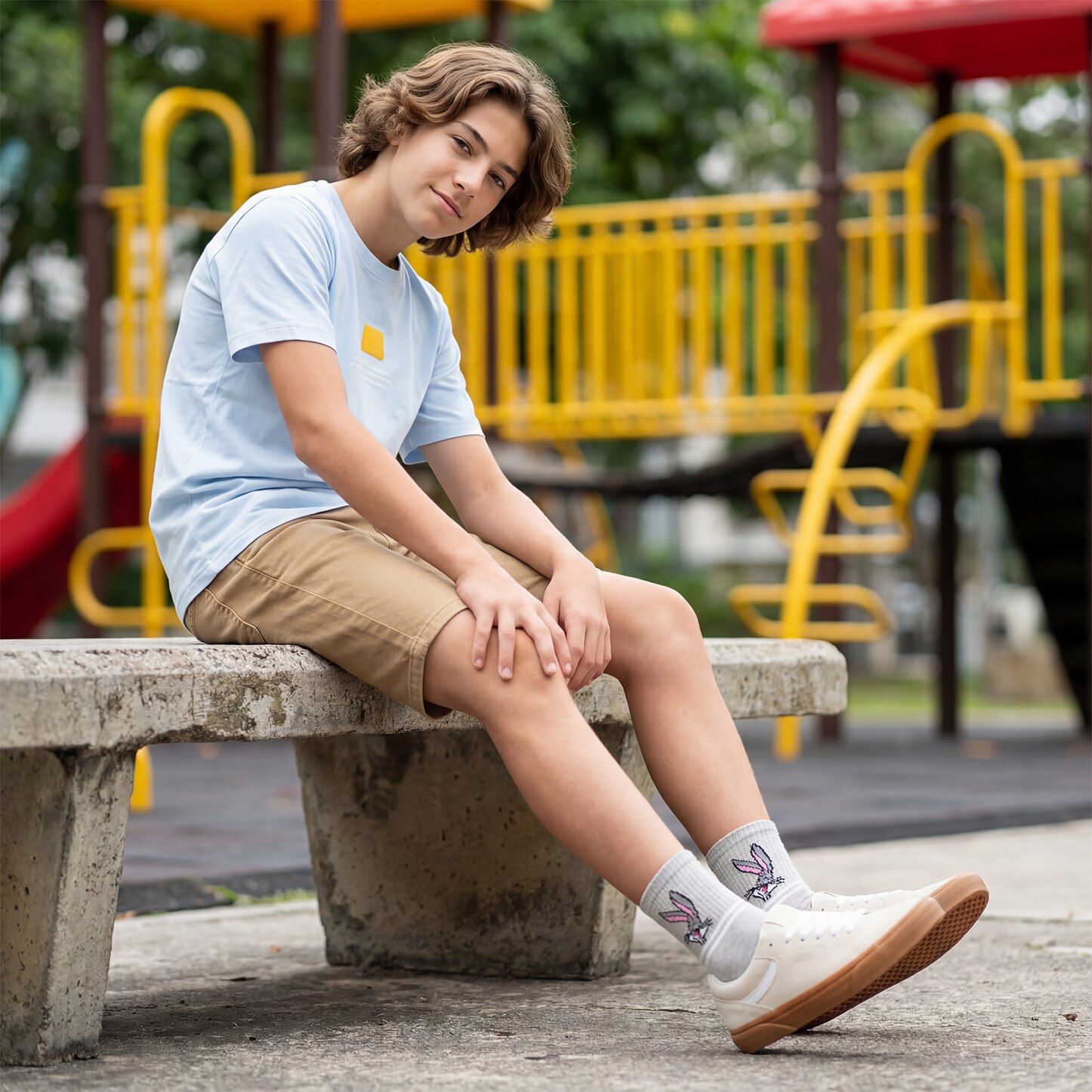 Ropa y calzado para niños de 12 años en adelante. Pulsa aquí para ver productos. 