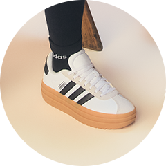 Tenis deportivos adidas para mujer. Pulsa aquí para conocer la variedad.