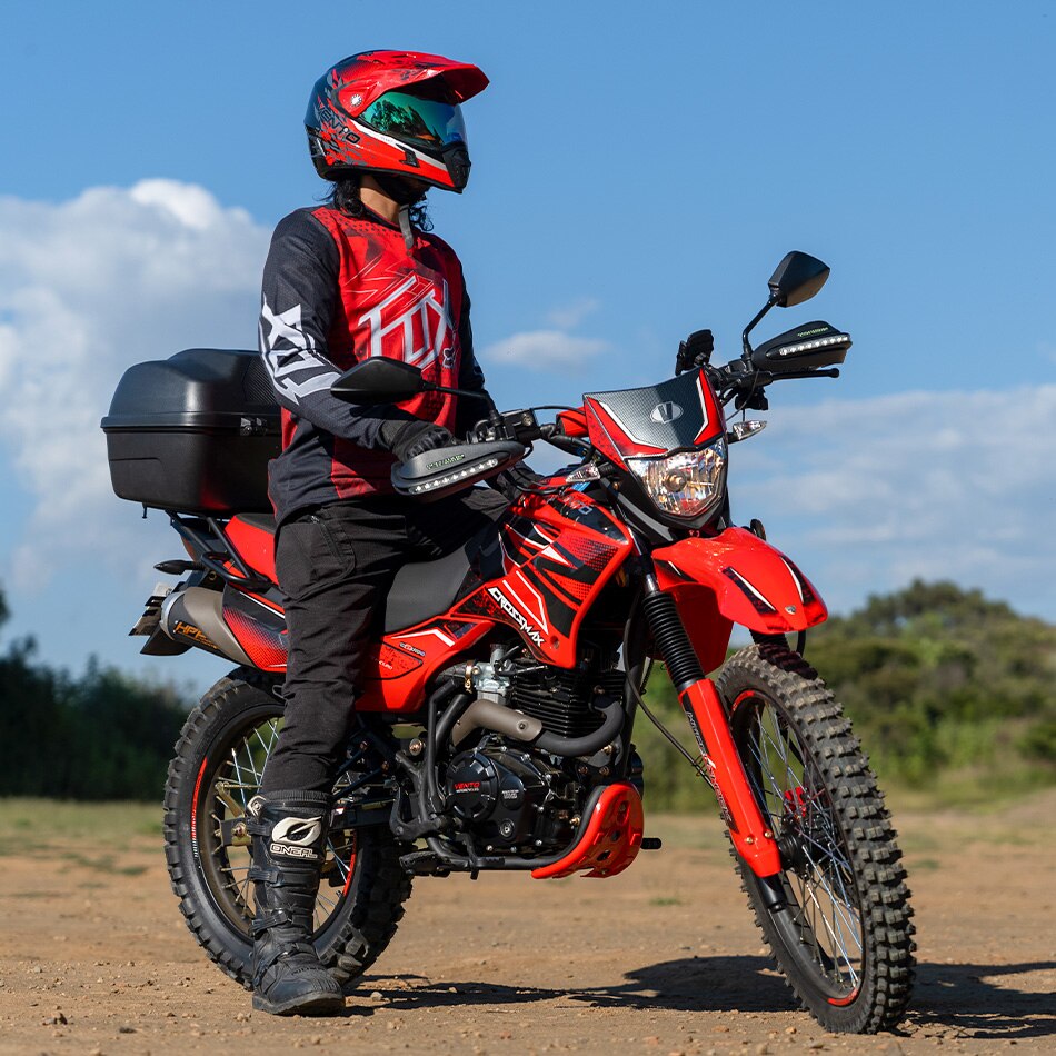 Vento. Motos doble propósito. Pulsa aquí para explorar modelos disponibles. 