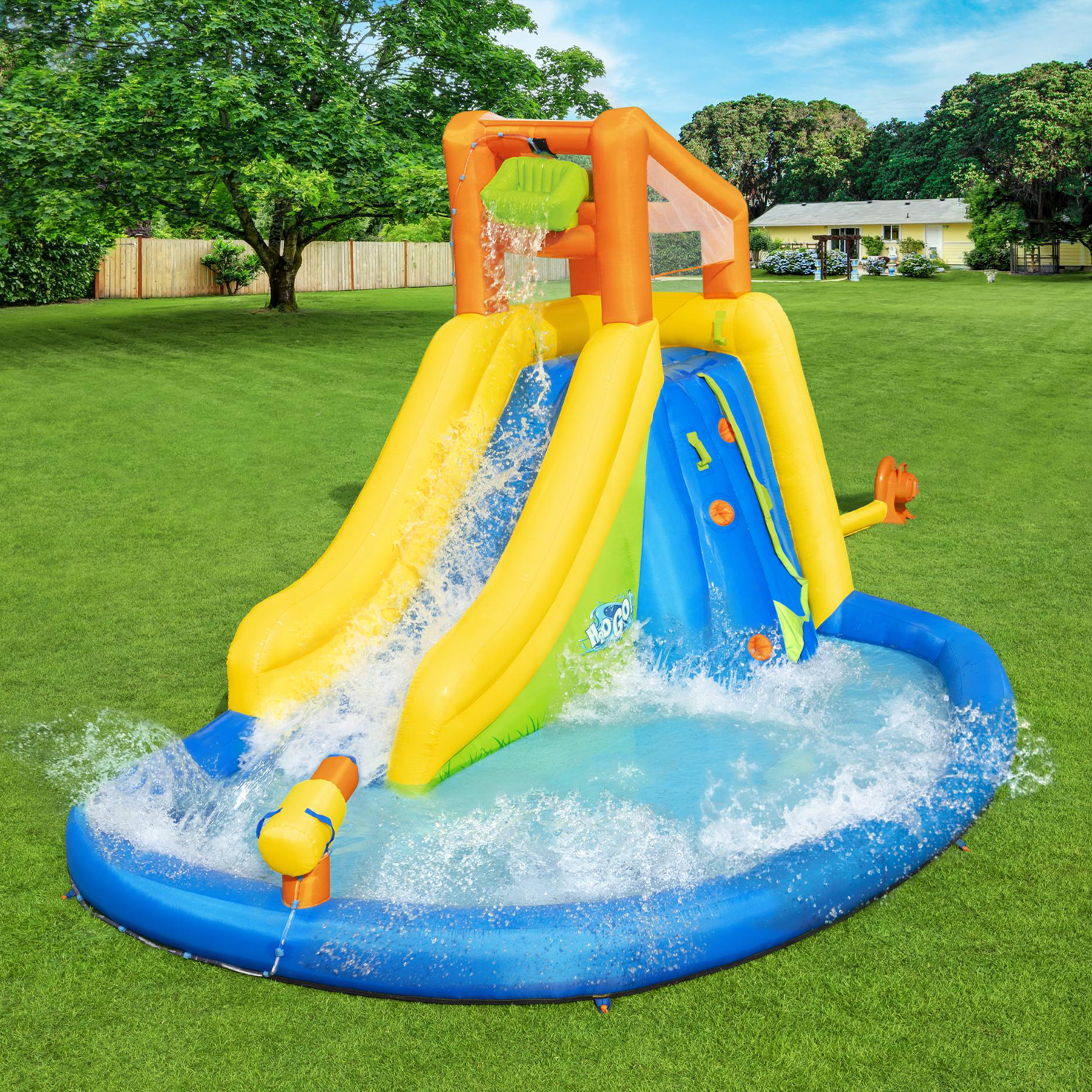 Alberca inflable con resbaladilla. Pulsa aquí para ver productos Bestway.