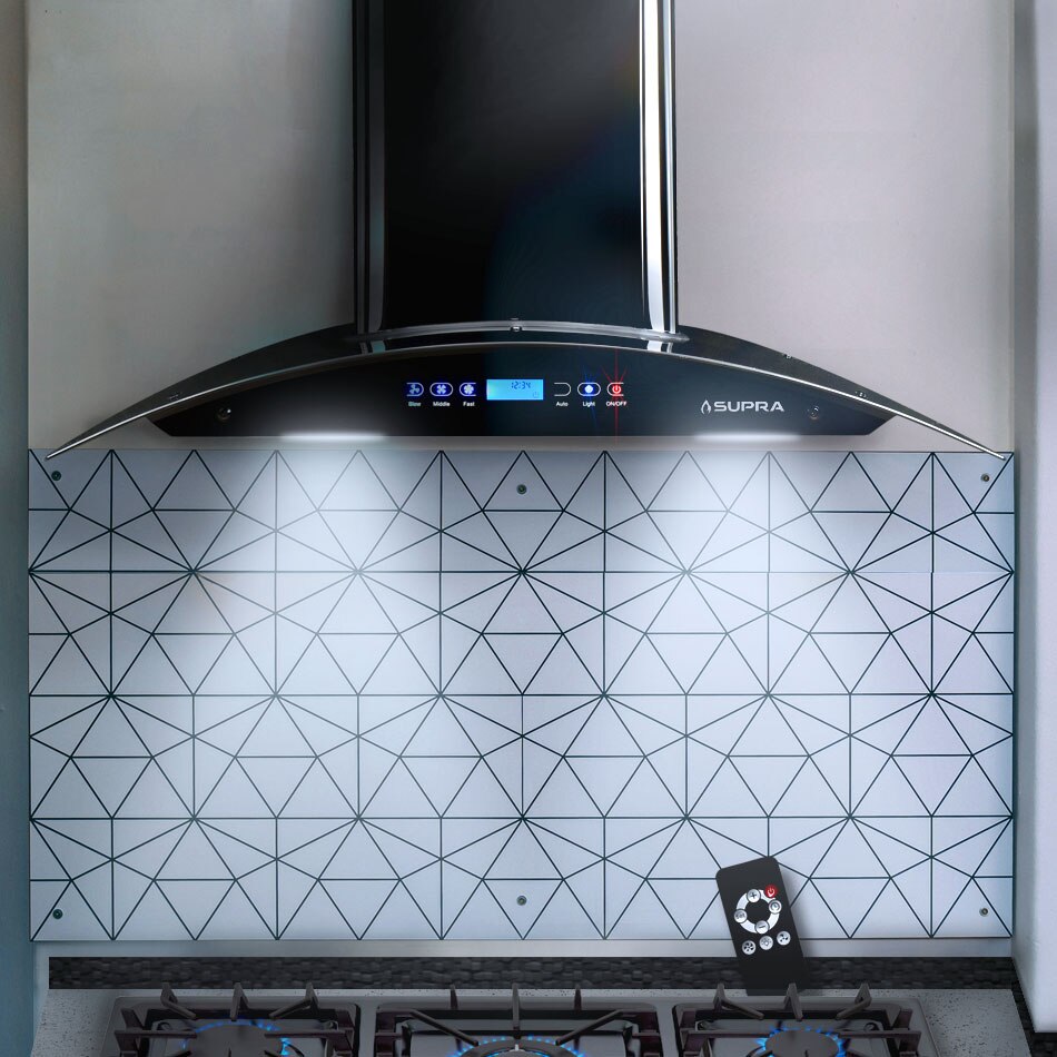 Imagen de campana en cocina. Pulsa aquí para renovar la tuya. 