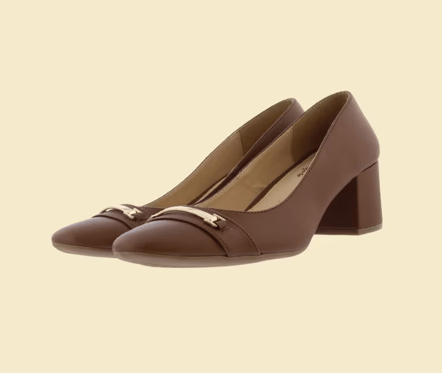 Calzado cerrado Lady Sun. Pulsa aquí para comprar calzado para mujer.